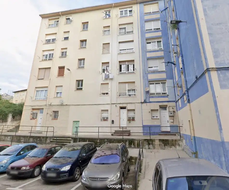 Vista exterior de Local en venta en Santander