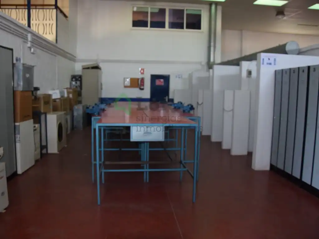 Nau industrial en venda en Badajoz