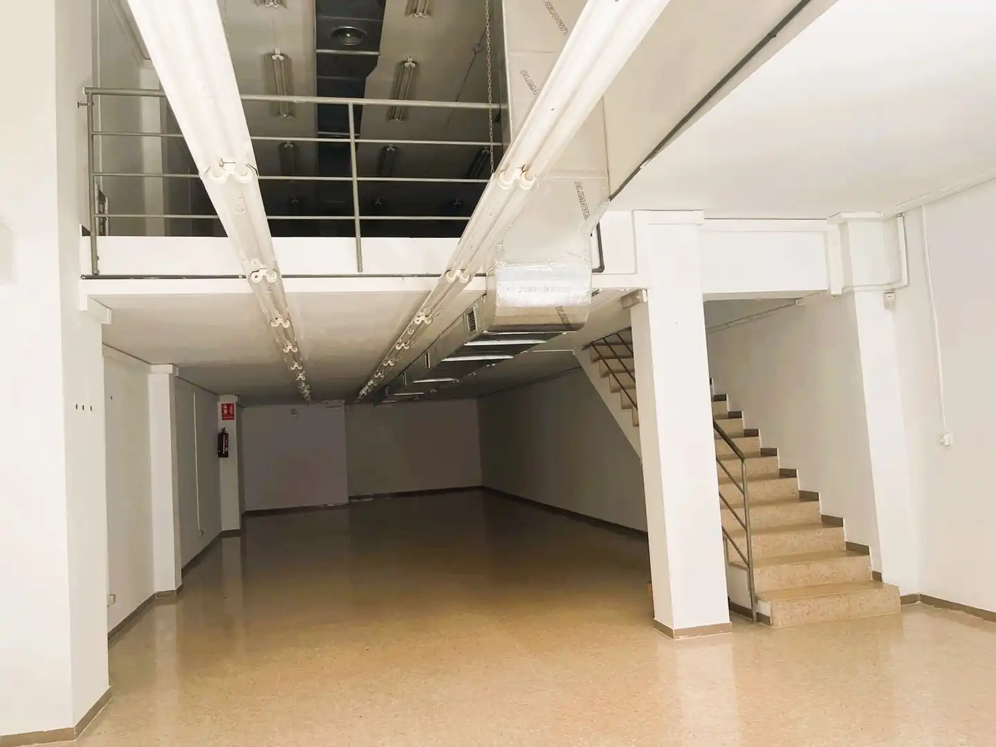 Commercial properties for rent in Badalona