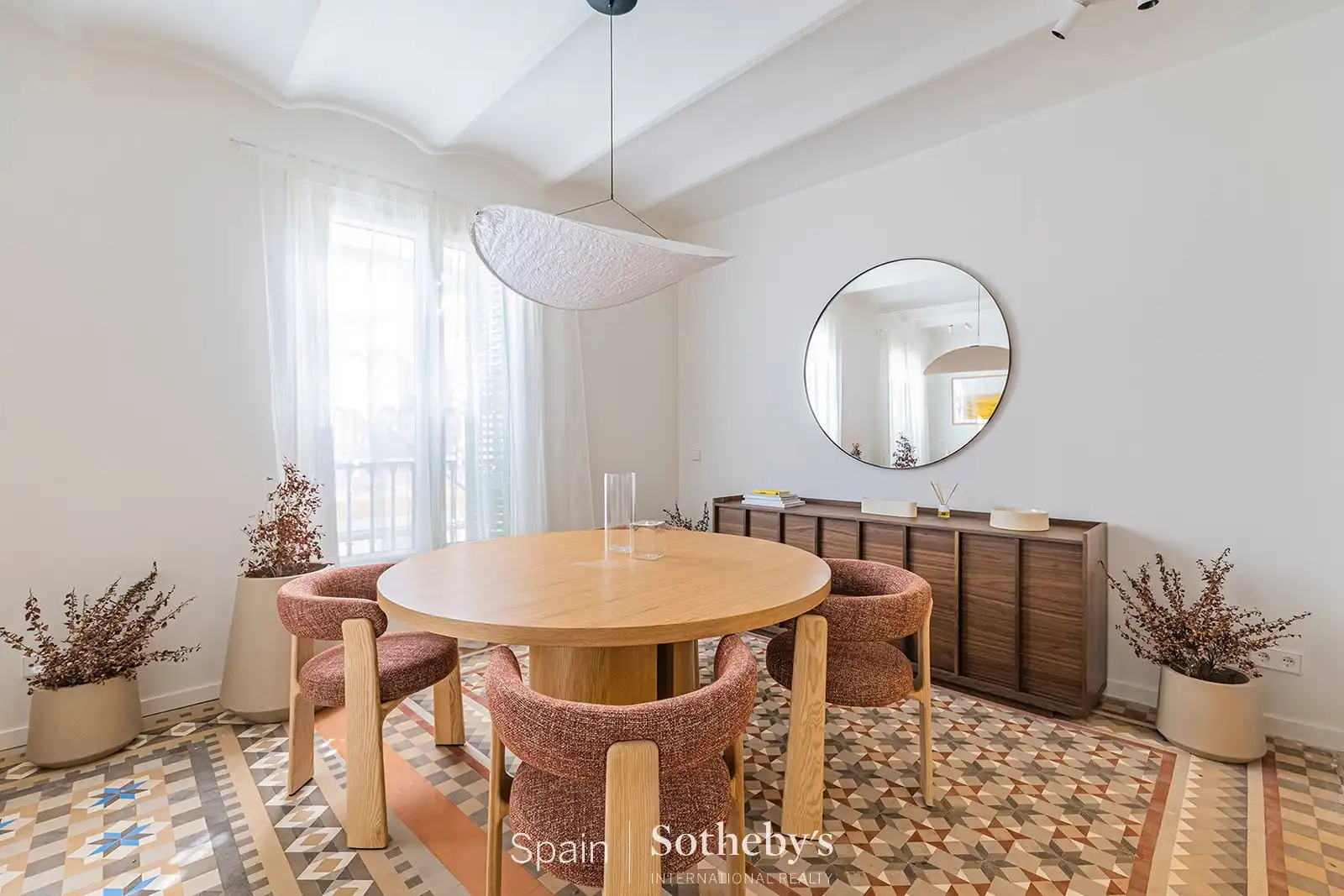 Dining room of Apartments for sale in Barcelona  with Air Conditioner and Heating