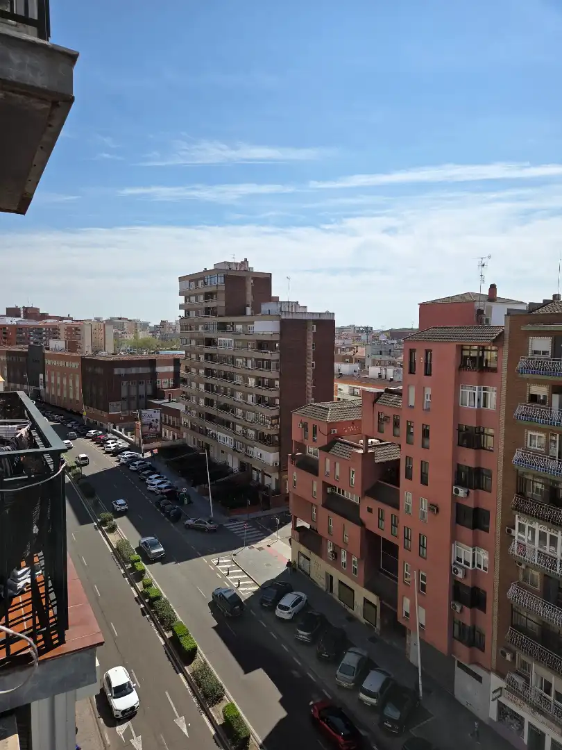 Vista exterior de Piso en venta en Badajoz con Aire acondicionado, Parquet y Terraza