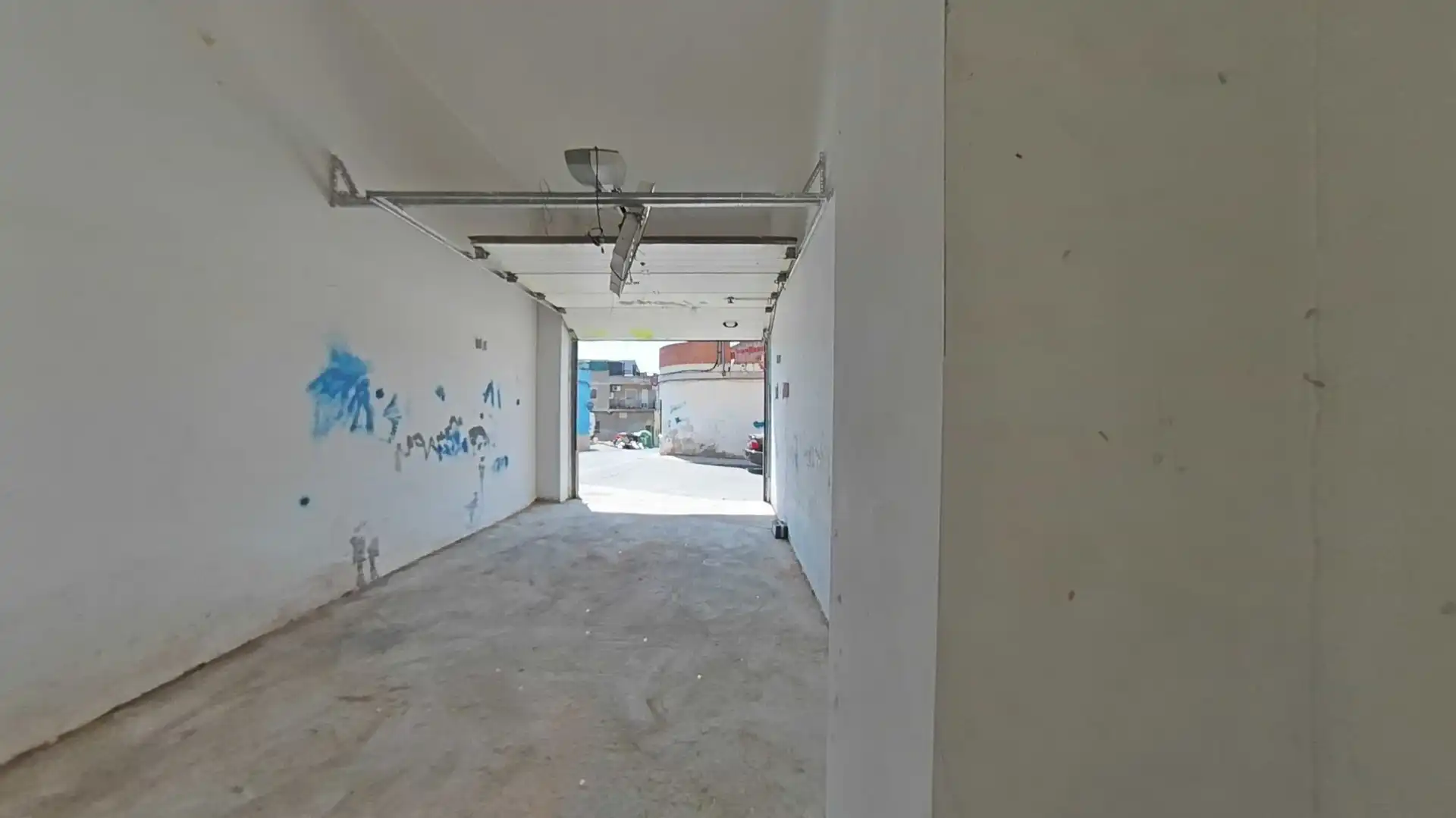 Geschaftsraum zum Verkauf in Alzira
