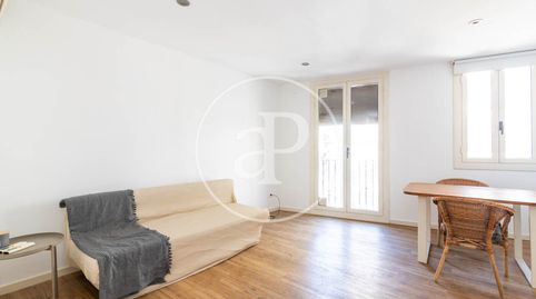 Foto 4 de Piso en venta en Carrer de Sant Antoni Abat, El Raval, Barcelona Capital