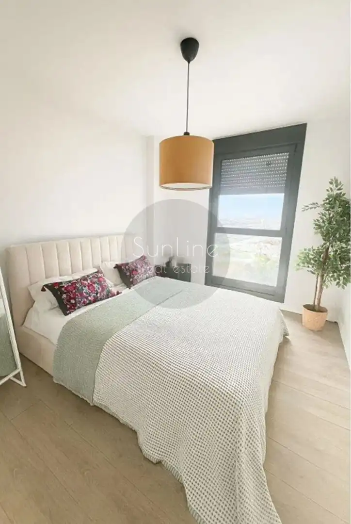 Habitación de Piso en venta en Valencia con Aire acondicionado, Terraza y Amueblado