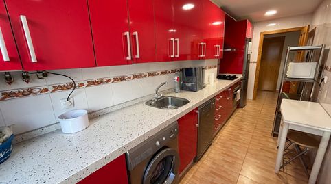 Foto 2 de Piso en venta en Avenida Obispo Laso, 32, Zona Sur - Av. de España - San Miguel, Plasencia