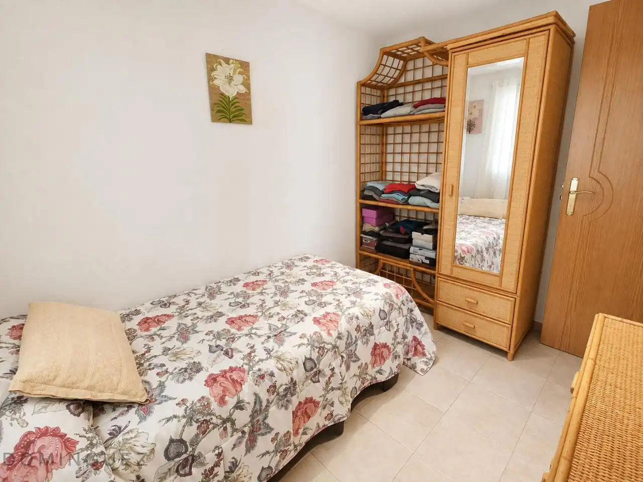 Dormitori de Casa o xalet en venda en Cangas  amb Calefacció, Jardí privat i Terrassa