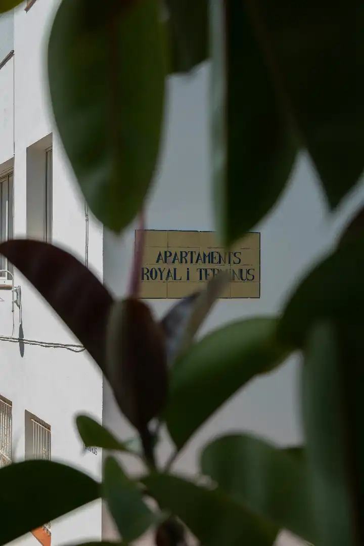 Außenansicht von Wohnung zum Verkauf in Palafrugell mit Heizung, Abstellraum und Ofen