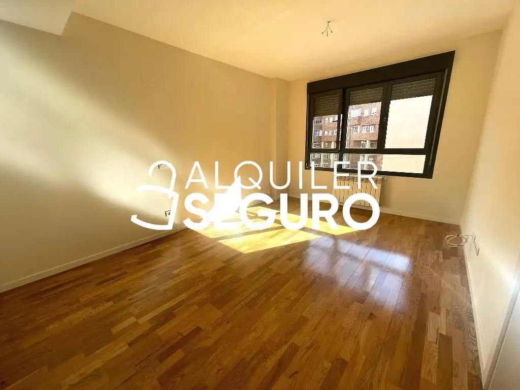 Piso de alquiler en Madrid con Aire acondicionado, Calefacción y Trastero