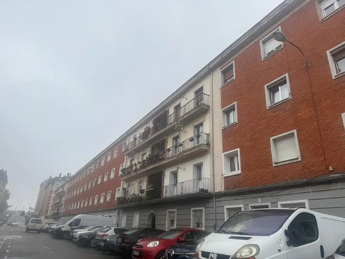 Vista exterior de Pis en venda en Oviedo 