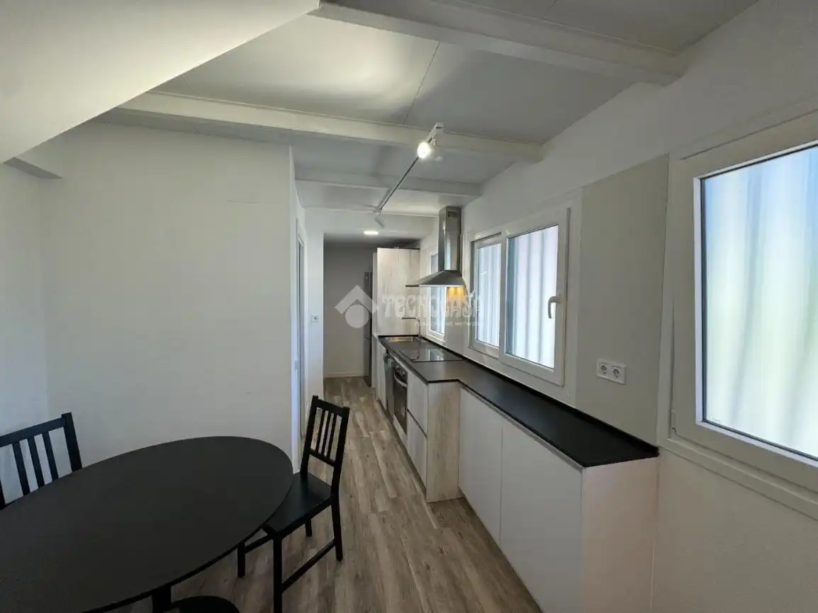 Küche von Wohnung zur Miete in Madrid mit Klimaanlage, Heizung und Parkett