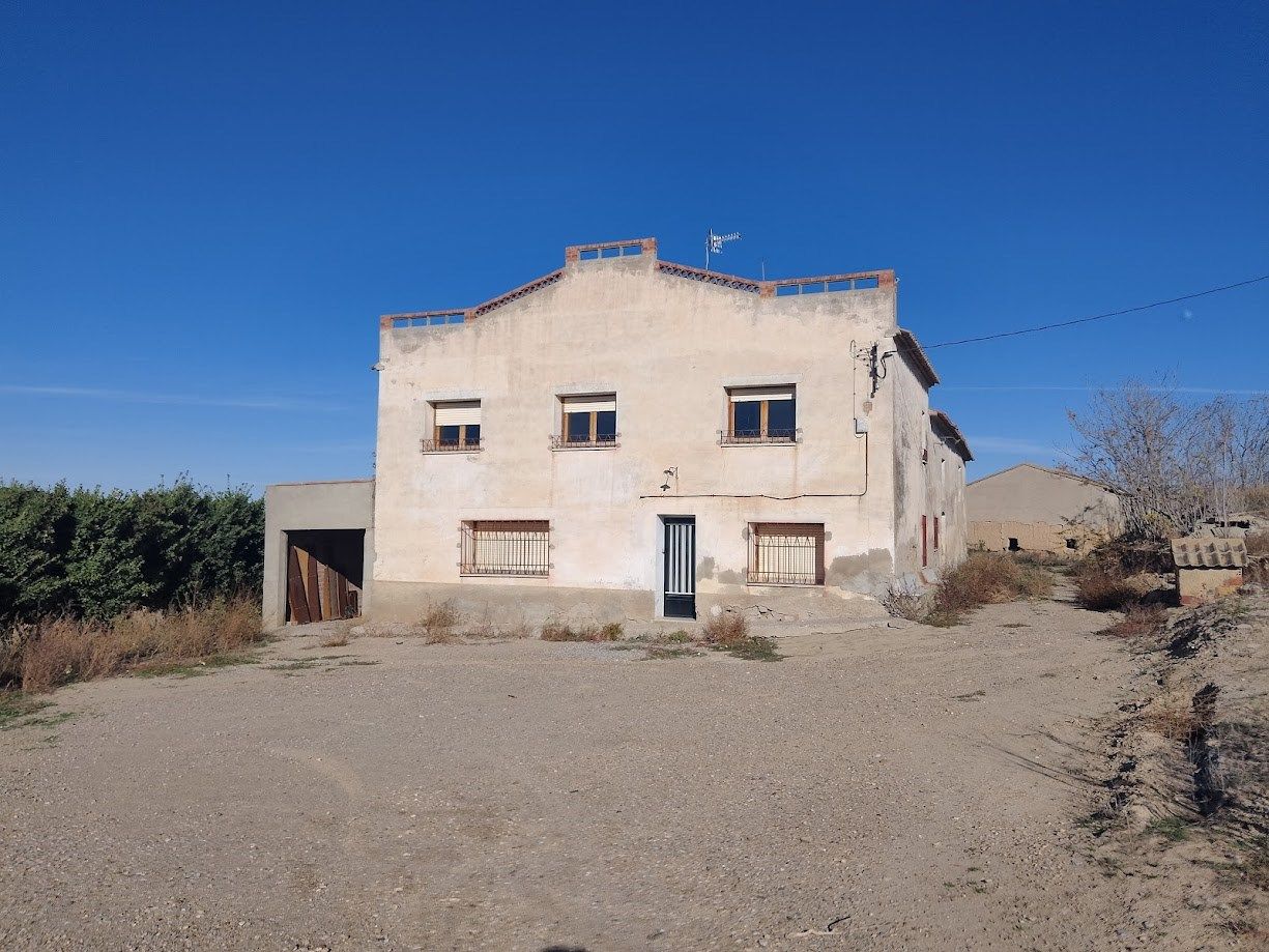 Außenansicht von Country house zum verkauf in Altorricón mit Abstellraum