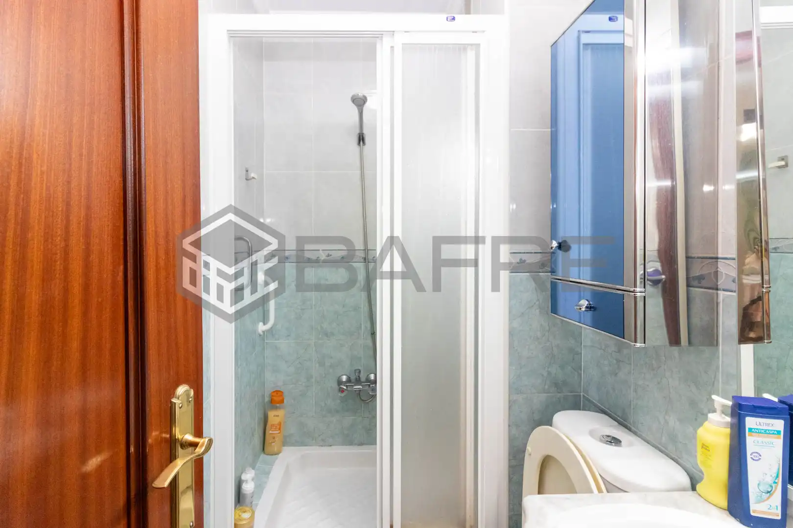 Badezimmer von Wohnung zum Verkauf in Madrid mit Heizung, Terrasse und Balkon