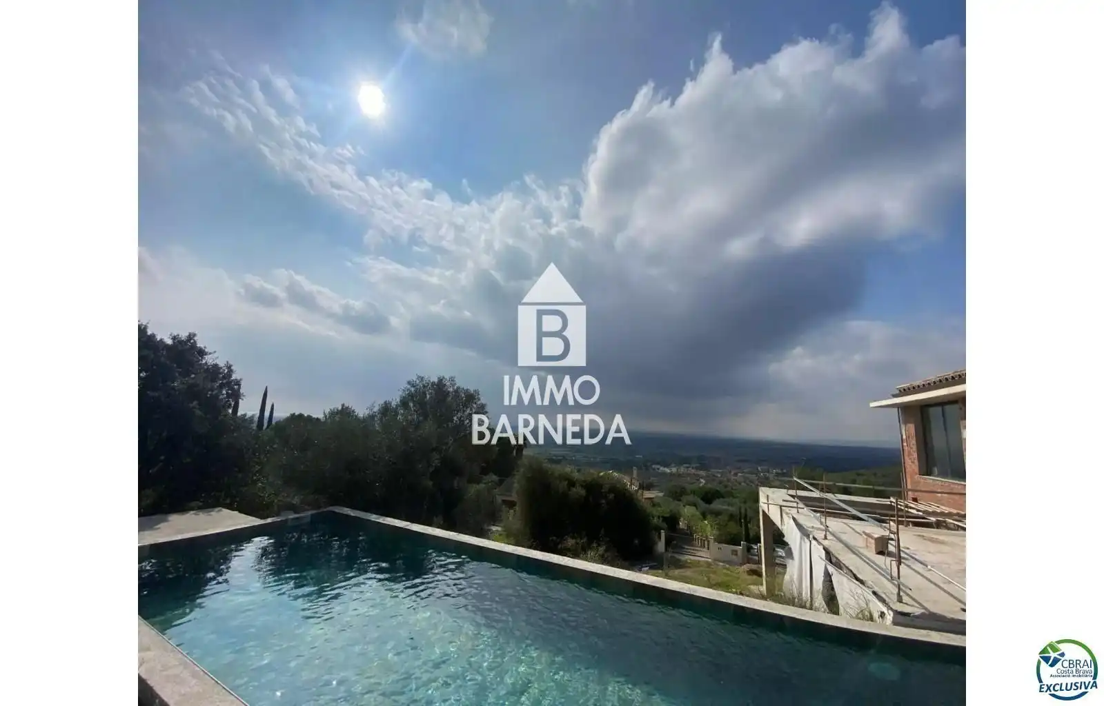Vista exterior de Casa o chalet en venta en Pau con Calefacción y Piscina