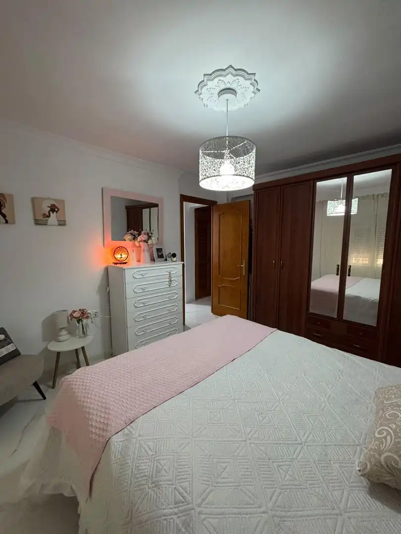 Schlafzimmer von Wohnung zum Verkauf in La Línea de la Concepción