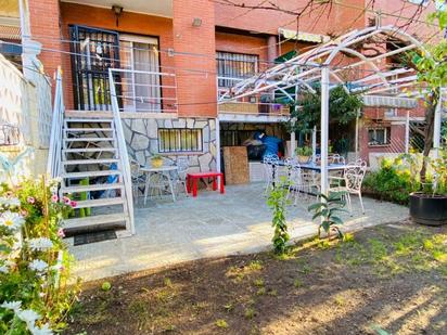 Terrassa de Casa o xalet en venda en Velilla de San Antonio amb Jardí privat, Terrassa i Traster