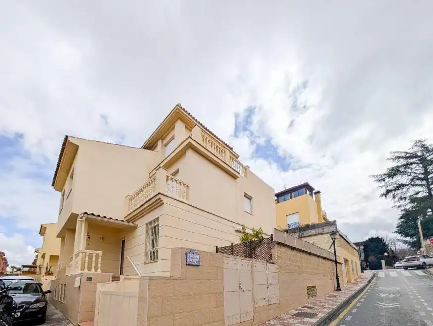 Casa in vendita a Calle LENCHIN