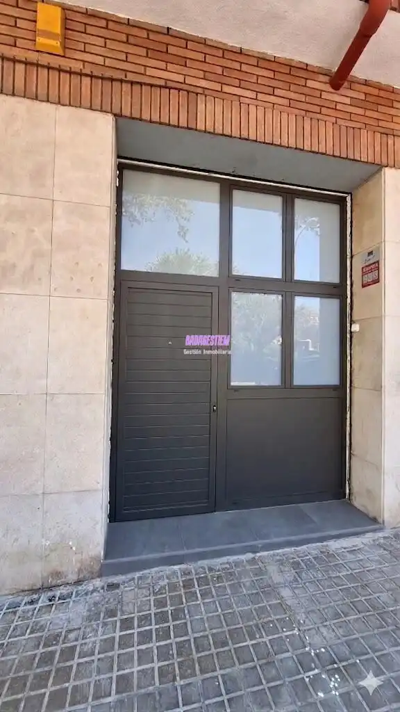 Exterior view of Flat for sale in Badalona  with Air Conditioner and Alarm