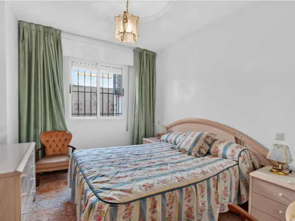 Casa a schiera con piscina in vendita a Calle Francisco Atienza Ferrandez, imagen 11