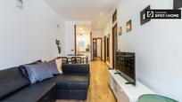 Living room of Flat to rent in  Barcelona Capital  with Air Conditioner, Heating and Furnished
