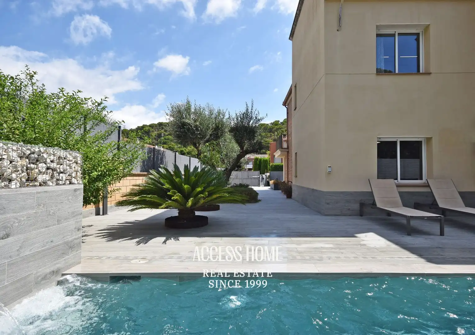 Detached house with pool for sale in Canet de Mar, imagen 2
