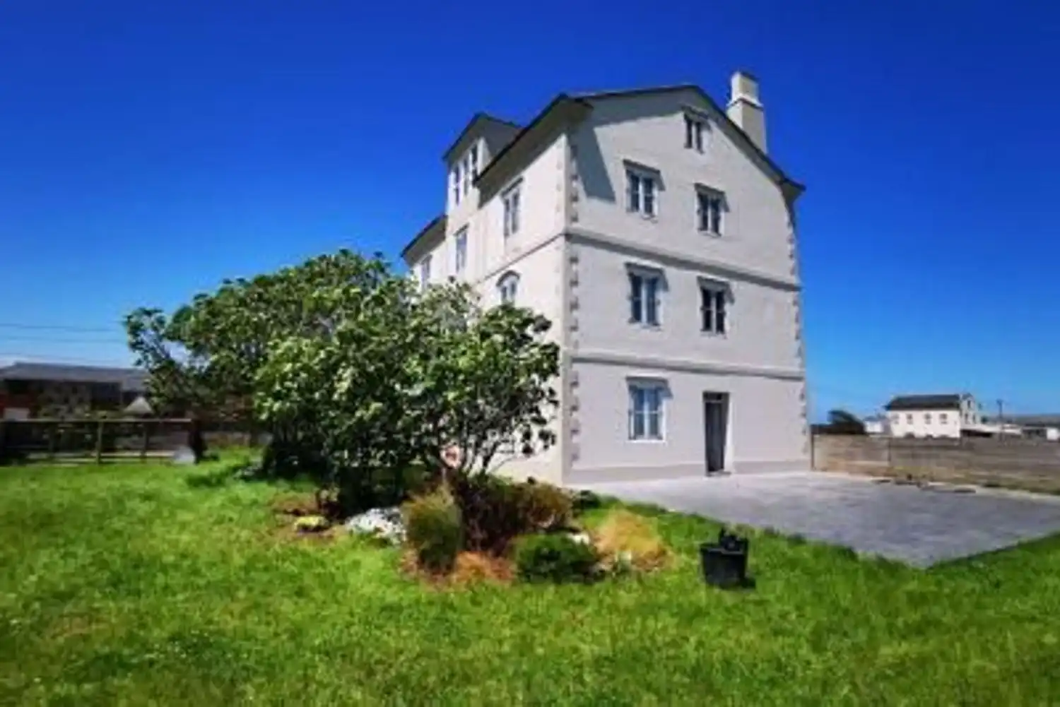 Casa con jardín en venta en Avda del Folgueirón, s n Campos y Salave, imagen 4