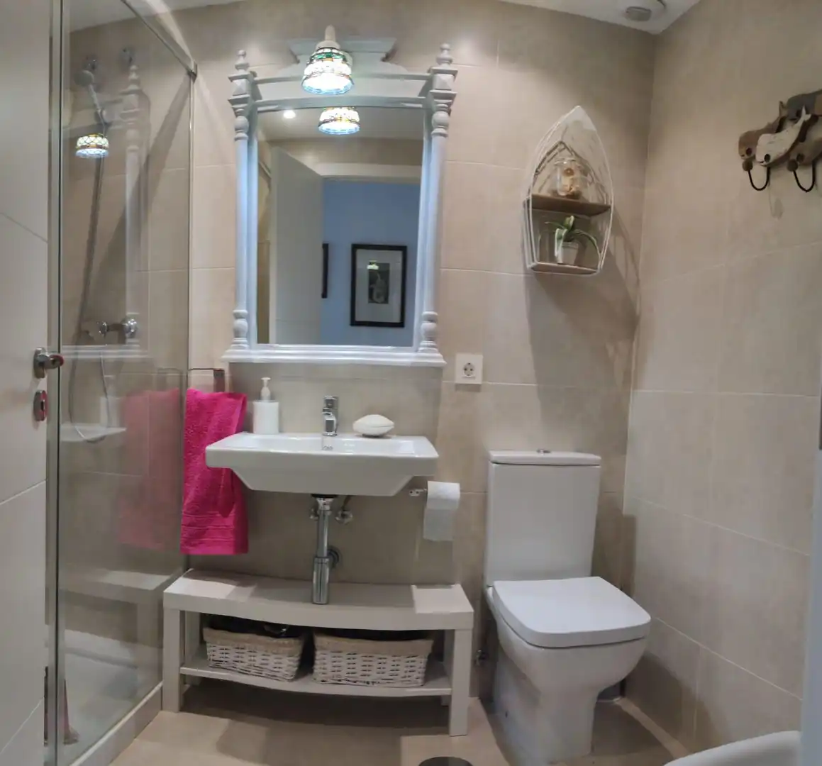 Bathroom of Attic for sale in Rota  with Air Conditioner, Terrace and Storage room
