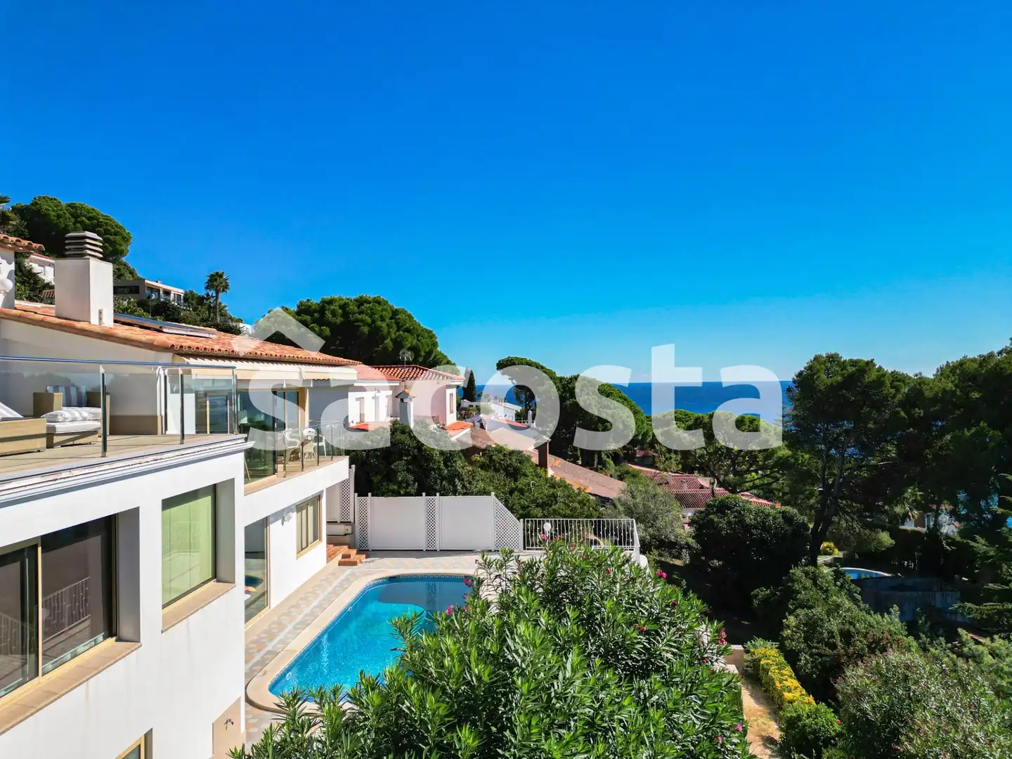 Vista exterior de Casa o chalet en venta en Blanes con Terraza, Piscina y Amueblado