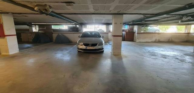 Garaje en Alquiler en Carrer Badia-Gran Reserva en Muga - Gran Reserva - Badia