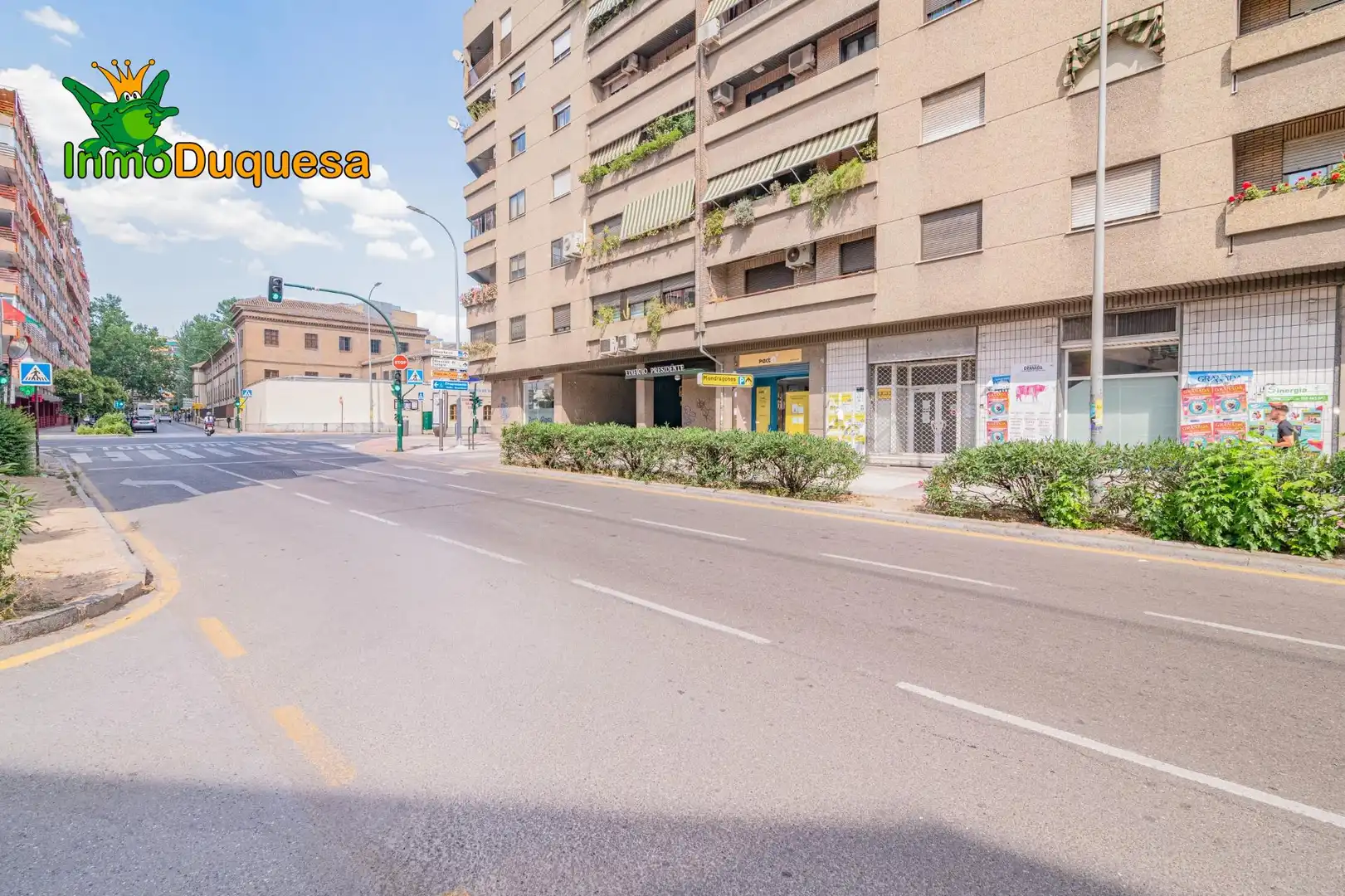 Flat with lift for sale in Beiro