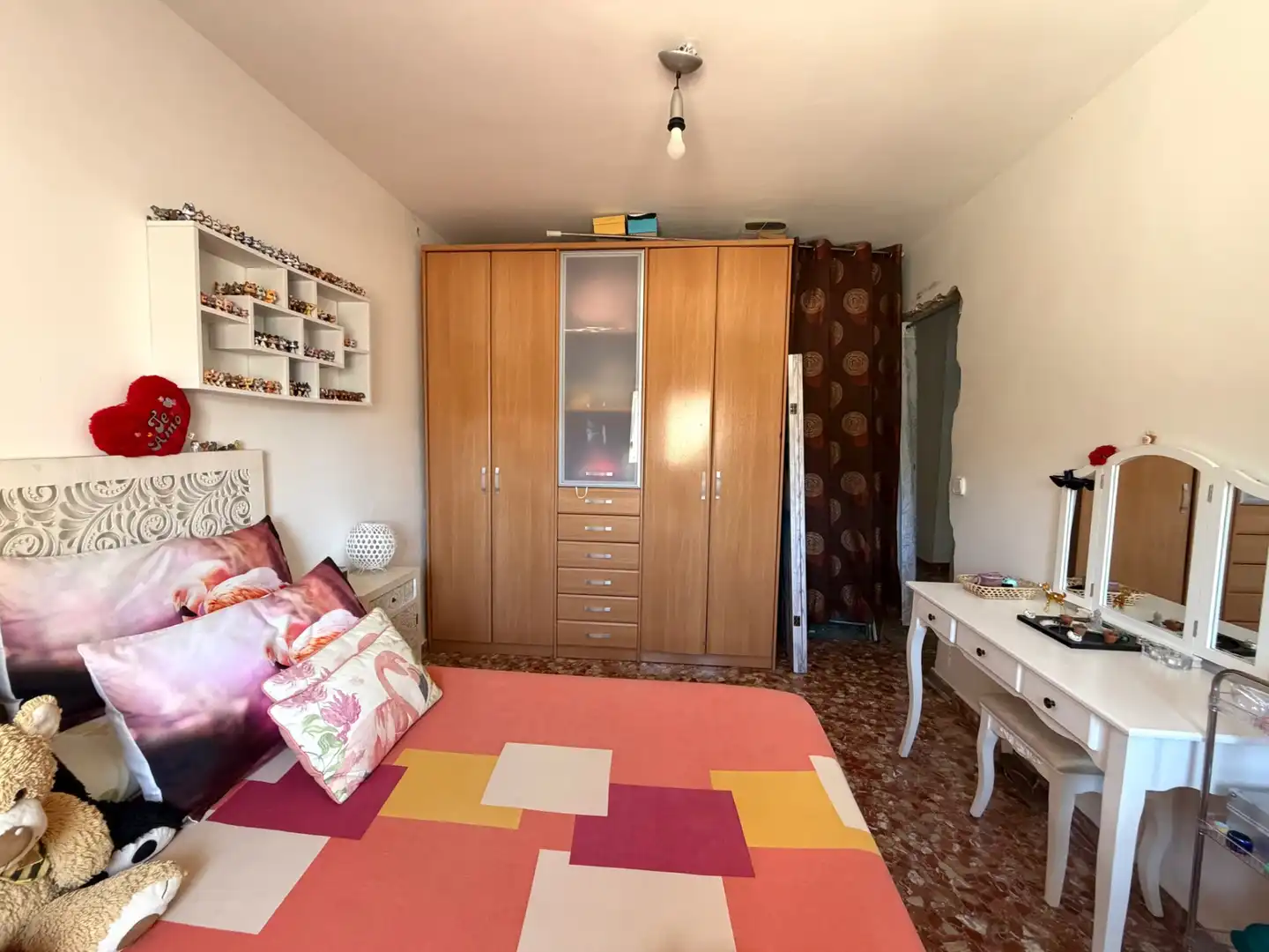 Dormitori de Pis en venda en Álora amb Terrassa i Moblat