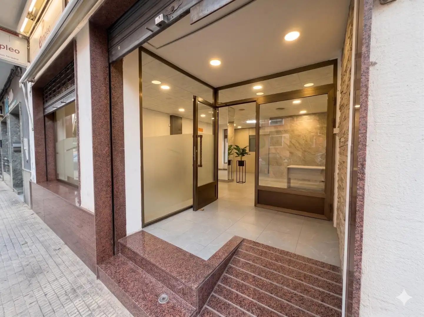 Local comercial en alquiler en Calle de José Vidal Canet