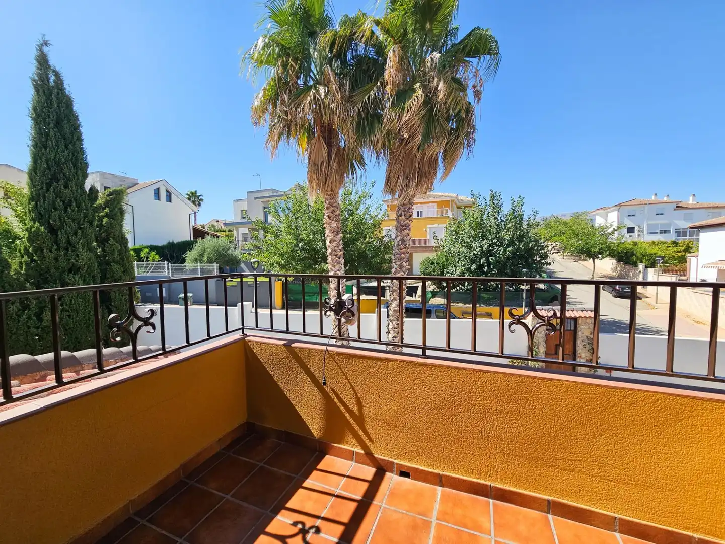 Vista exterior de Casa o chalet en venta en La Guardia de Jaén con Aire acondicionado, Calefacción y Jardín privado