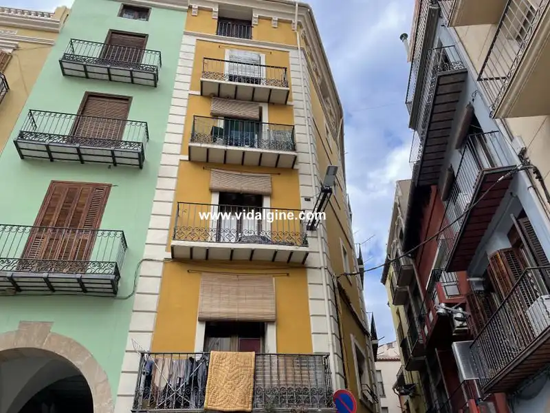 Casa en venta en Carrer d'Avall