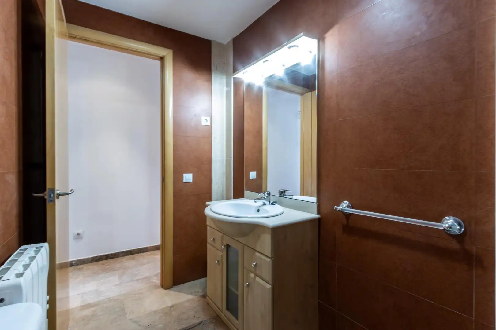 Baño de Ático en venta en Sabadell con Aire acondicionado, Calefacción y Alarma