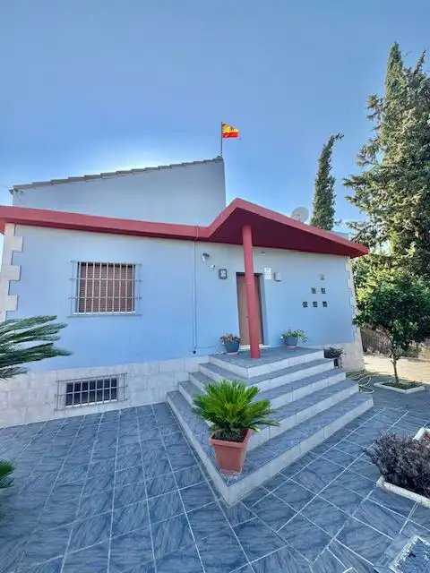 Exterior view of Residential for sale in Sevilla