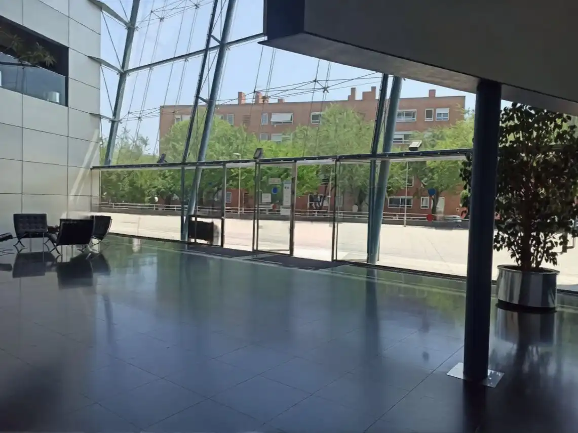 Oficina en venda en Sant Cugat del Vallès amb Aire condicionat, Calefacció i Internet