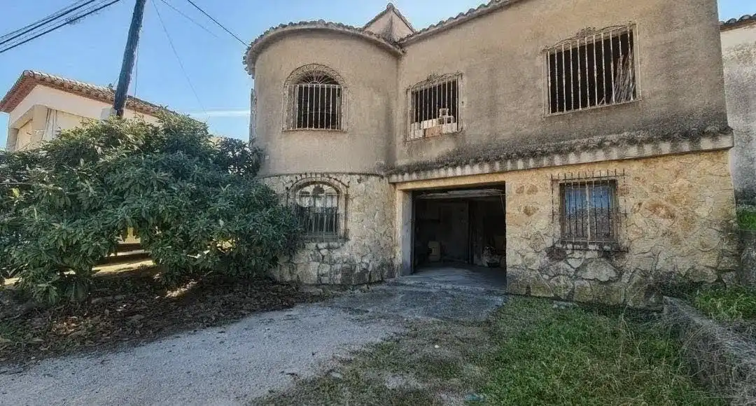 Exterior view of Houses for sale in Benidoleig, Alicante