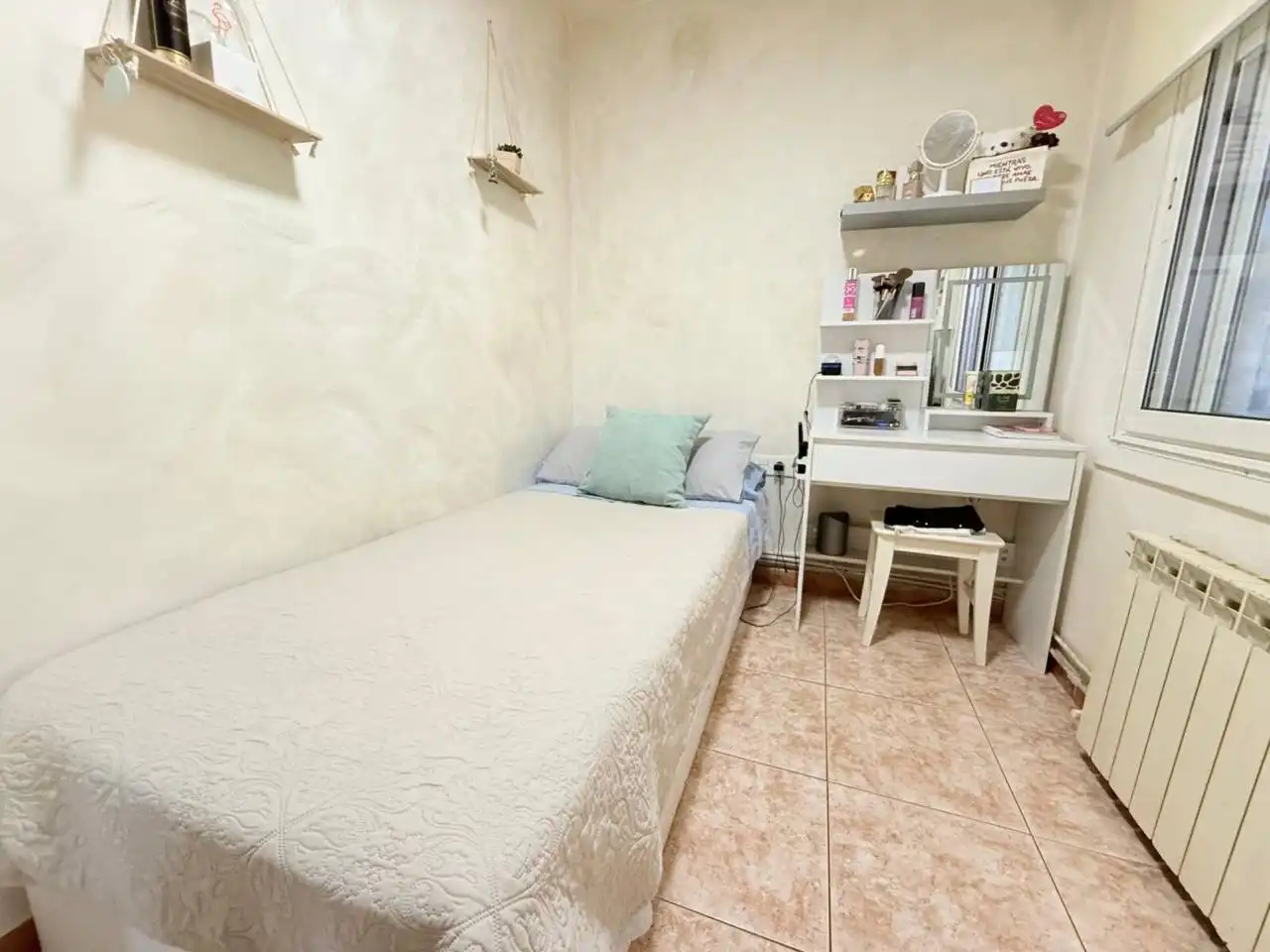 Dormitori de Casa o xalet en venda en Riells i Viabrea amb Aire condicionat, Calefacció i Jardí privat