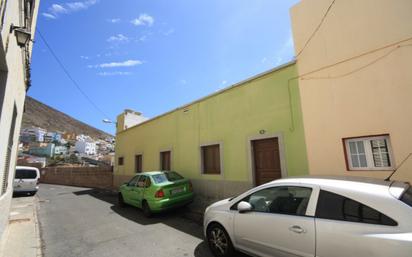 Vista exterior de Casa o xalet en venda en Gáldar