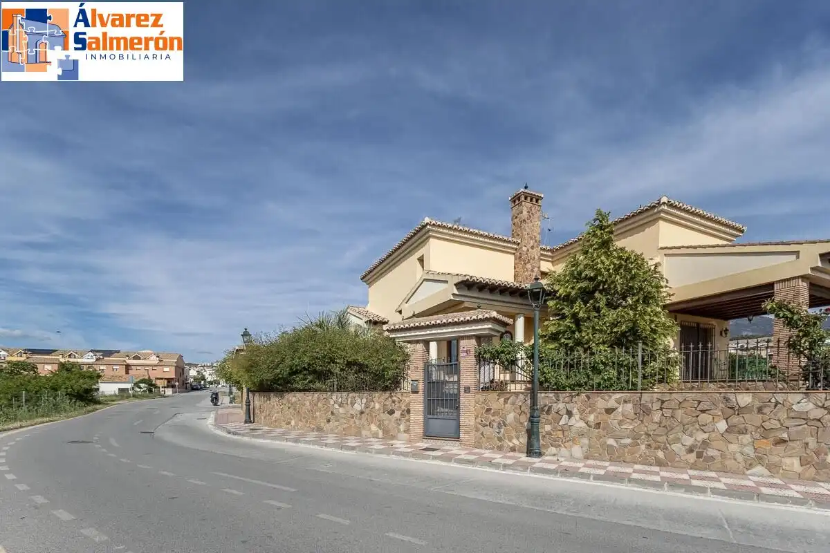 Casa con jardín en venta en Calle MARIANA PINEDA, imagen 54