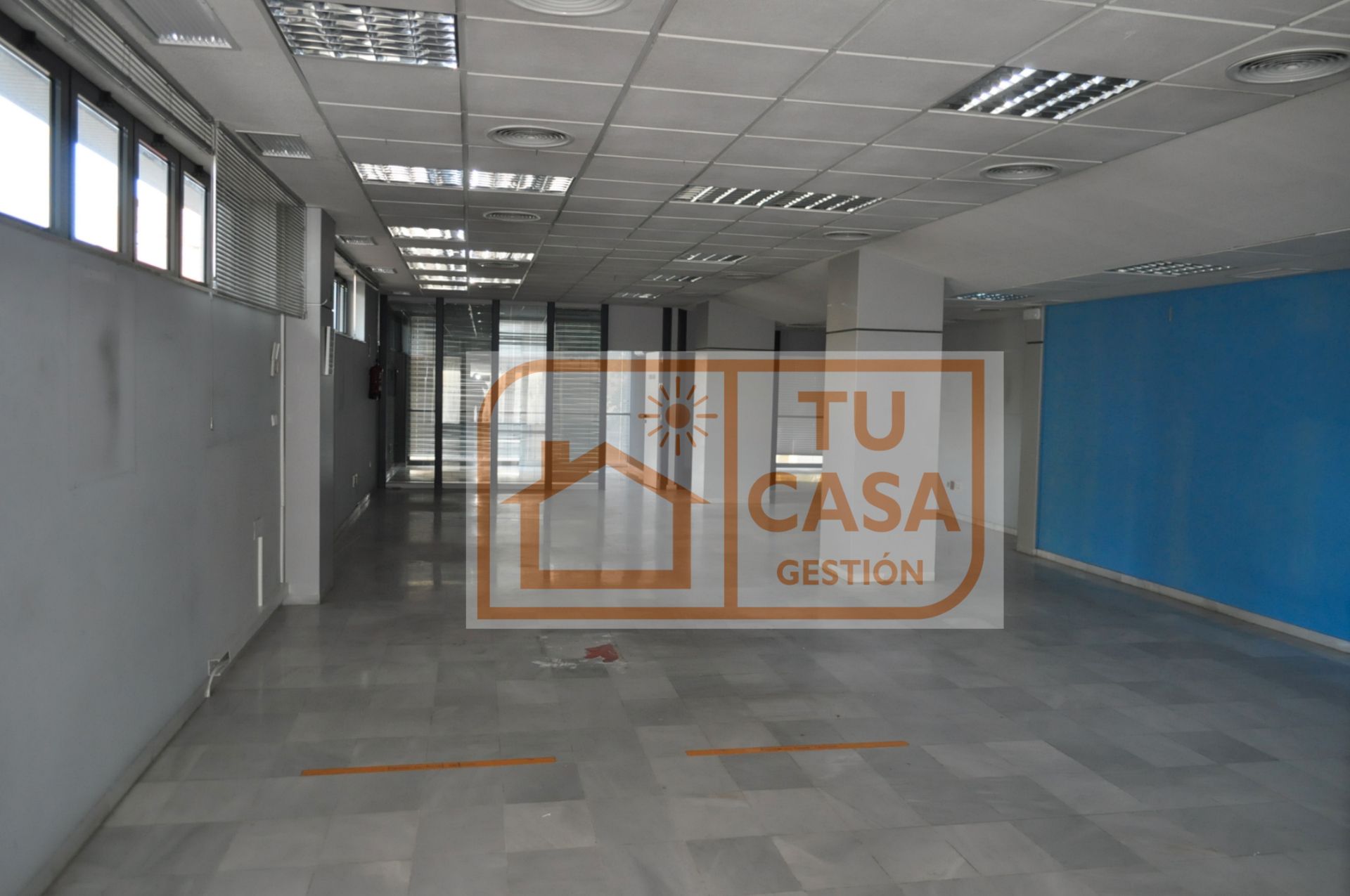 Local en venda en Cáceres Capital amb Aire condicionat, Calefacció i Internet