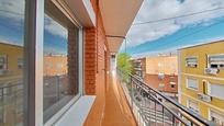 Exterior view of Flat to rent in  Madrid Capital  with Terrace