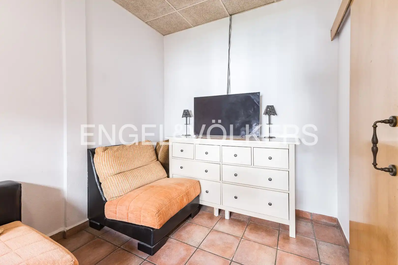 Sala de estar de Casa o chalet en venta en El Prat de Llobregat con Aire acondicionado, Calefacción y Jardín privado