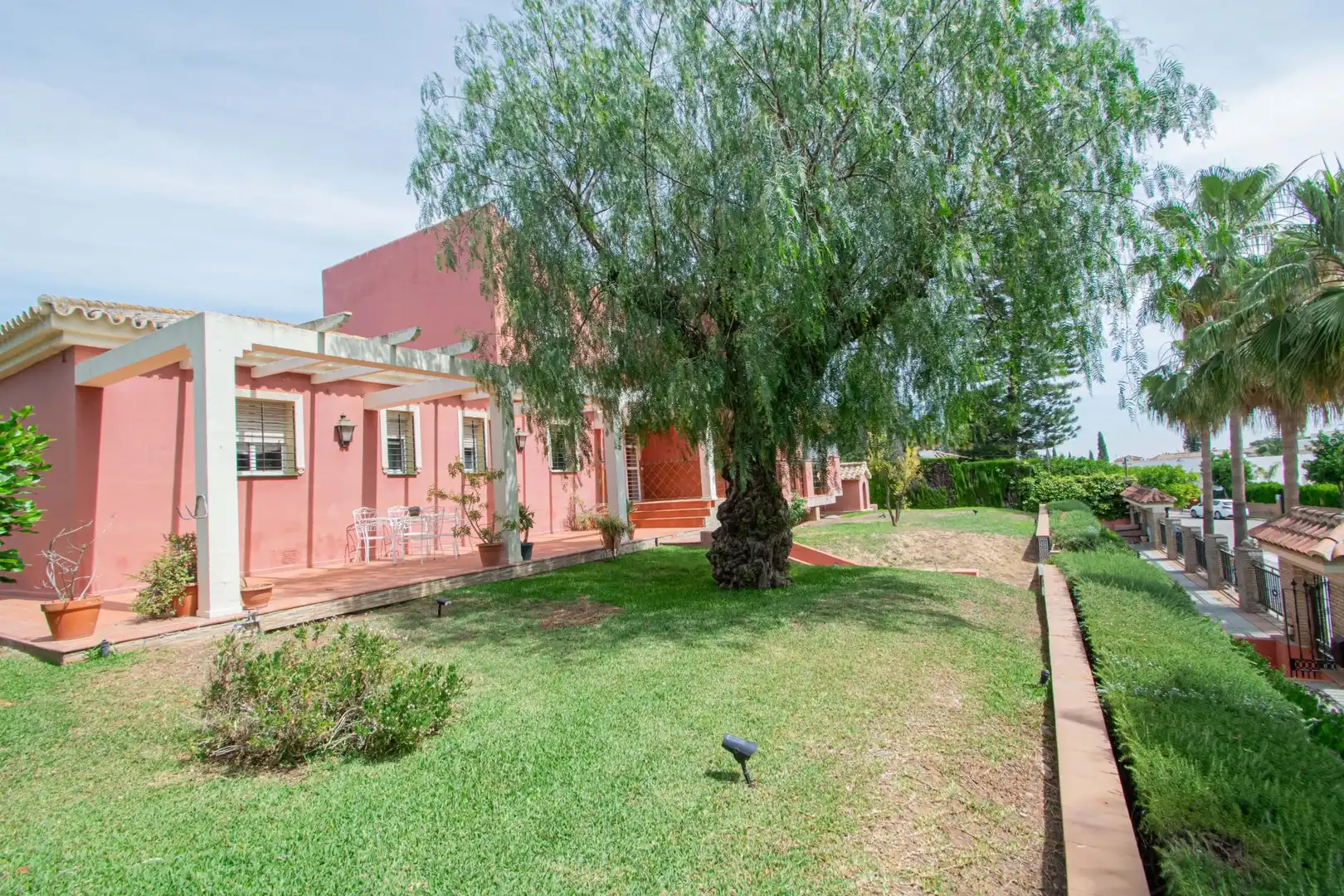Jardí de Casa o xalet en venda en Alcalá de Guadaira amb Aire condicionat, Calefacció i Jardí privat