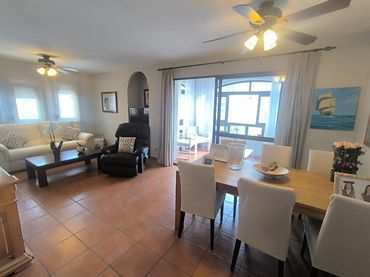 Appartement avec ascenseur à vendre à Calle Feria de Abril 15