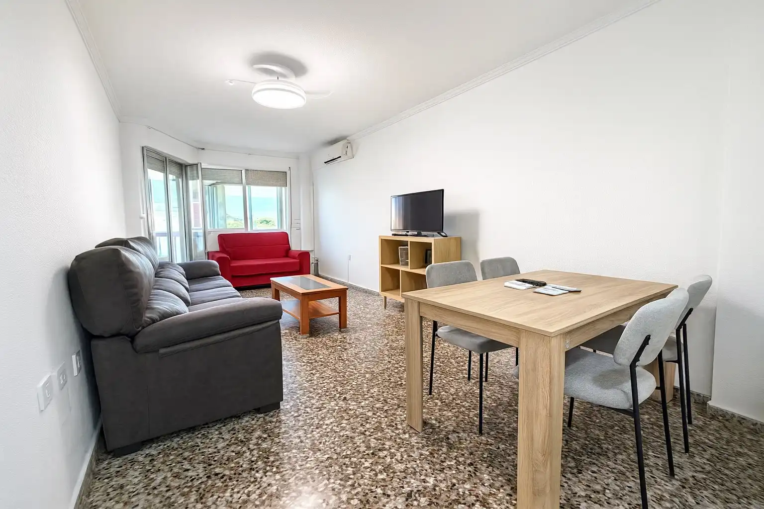 Appartamento con terrazza in affitto a Calle Capitanes Ripoll, imagen 42