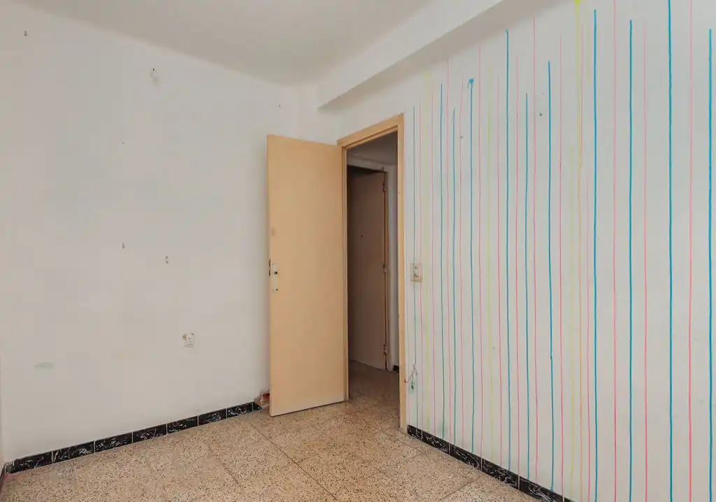 Flat for sale in C/ Vila-Seca, Llevant