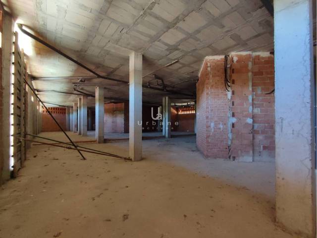 Local comercial en Venta en Avenida San Ginés en San Ginés