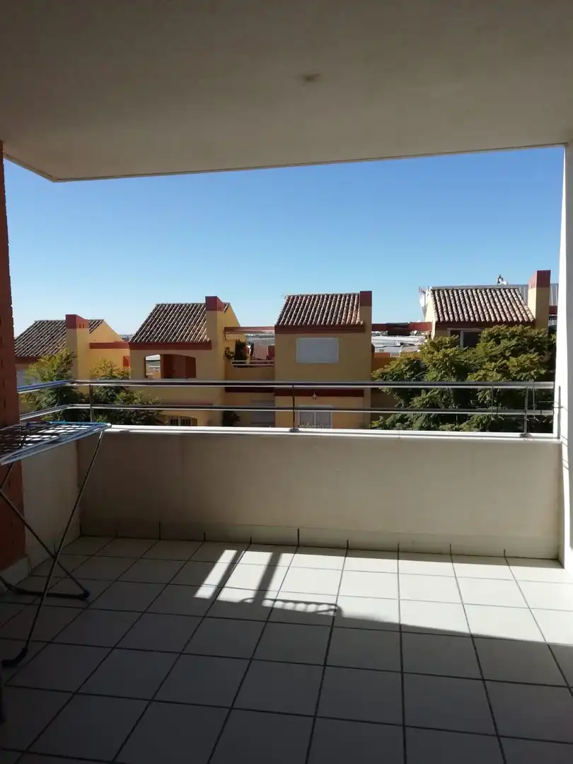 Piso de alquiler en Avenida Pedro Muñoz Seca, Aguadulce Norte
