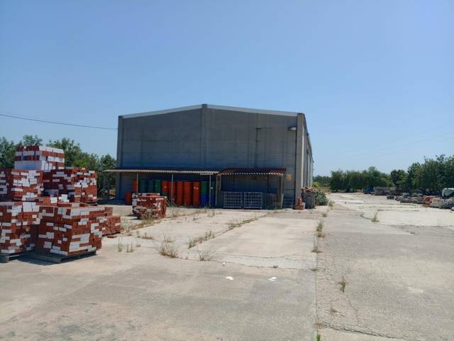 Nave industrial en Alquiler en Alcover